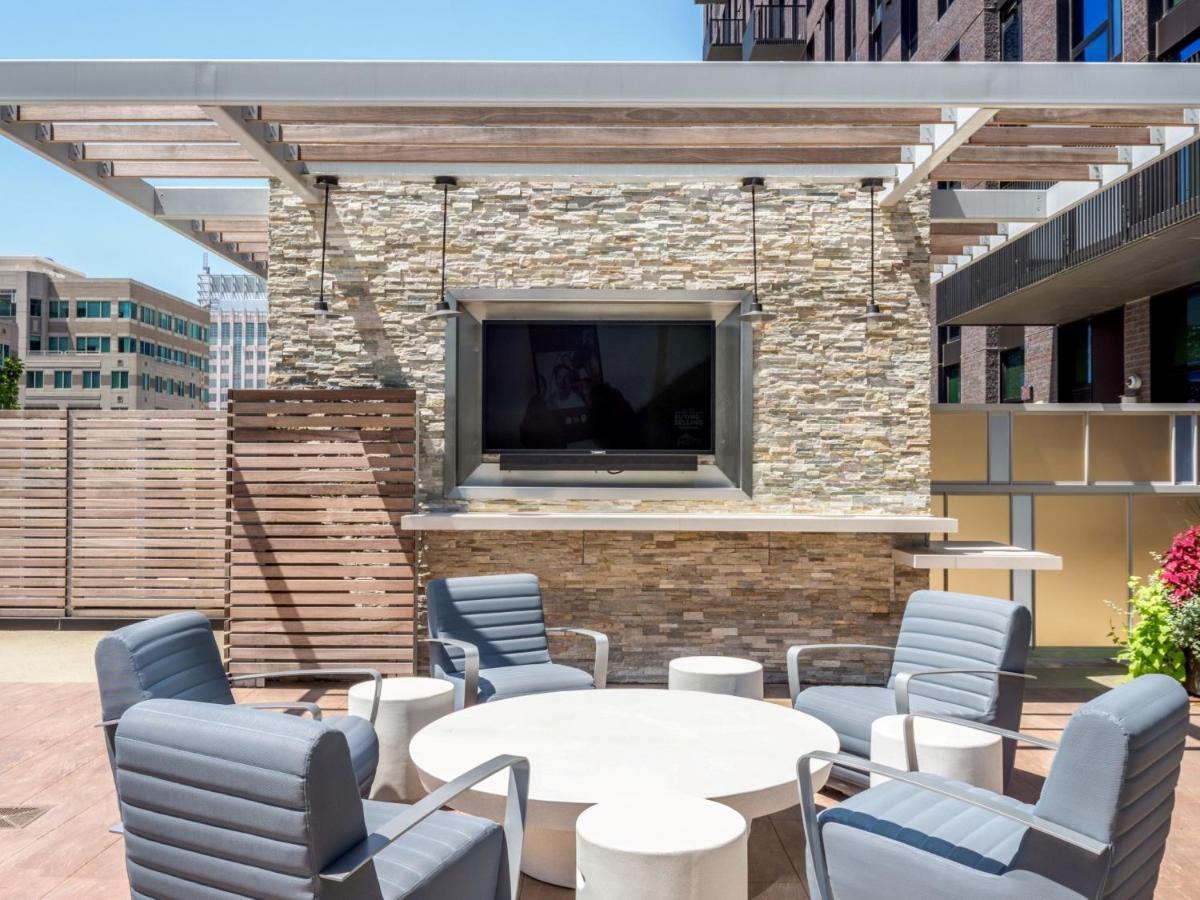 Global Luxury Suites At Reston Town Center Exteriör bild